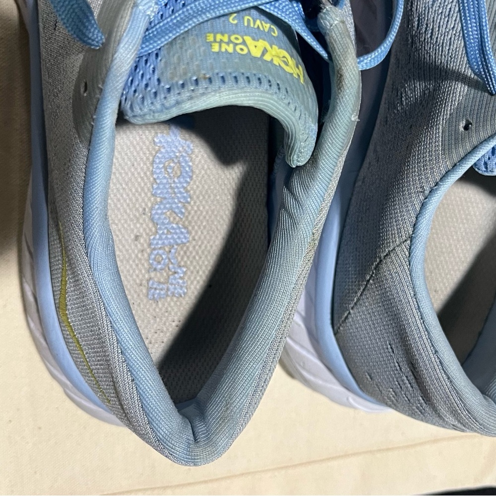 Hoka Sz 91/2 - Picture 7 of 12